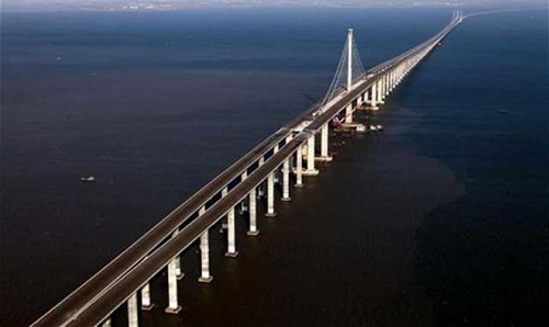 You Could Run a Marathon On the World's Longest Bridge